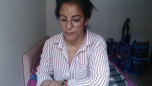 kateleyagrey webcam