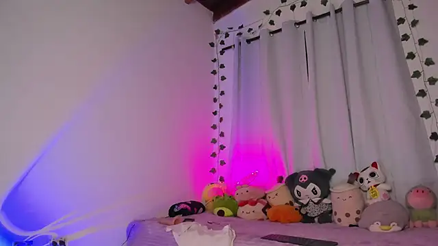 ViolethMoon webcam
