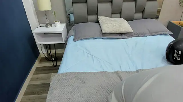 Charlie___Musk webcam