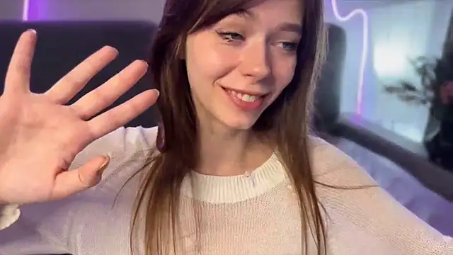 miumyaw live webcam show