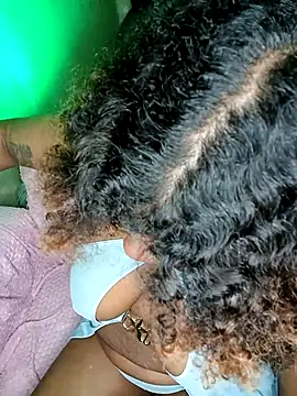 isuzumakill live cam on StripChat
