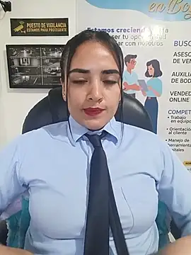 MAYE__13 webcam