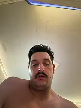 PoundedCajunGuy93 webcam