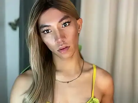 urasianfairyxx webcam