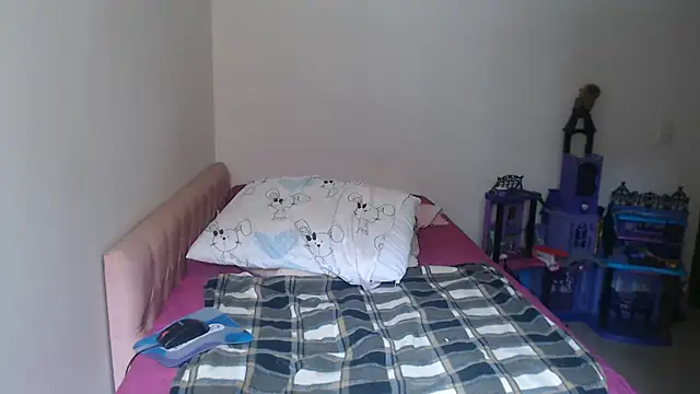 kateleyagrey webcam