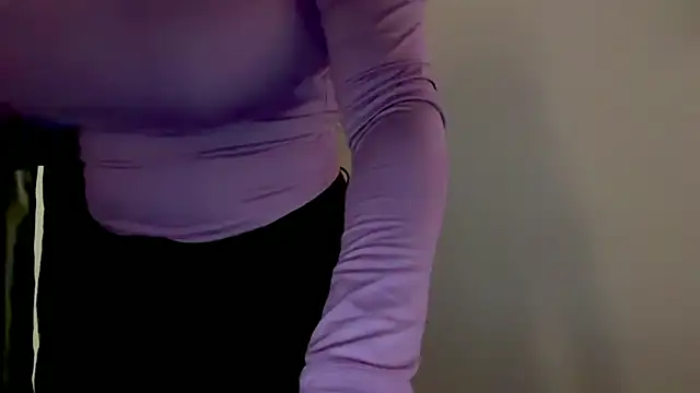 MarcellaGriffin webcam