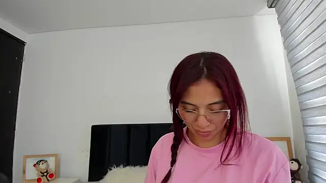 melanie_roux__ webcam