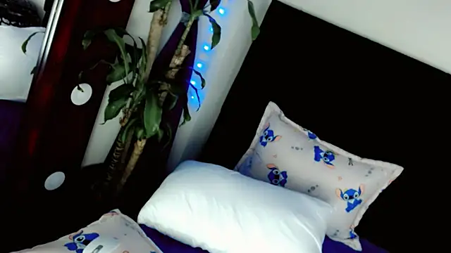 NathalialLooes webcam