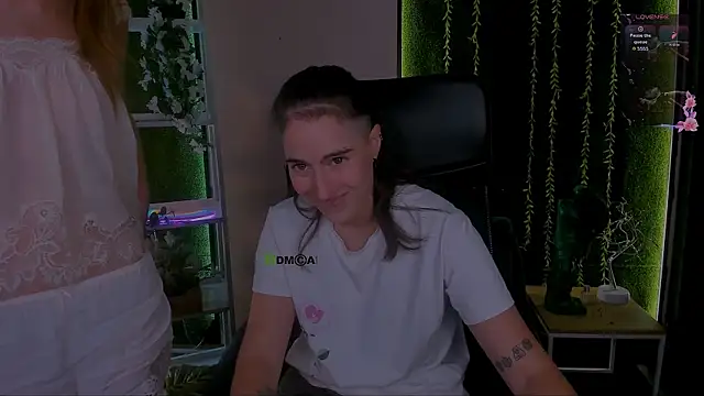 khloebeauty webcam