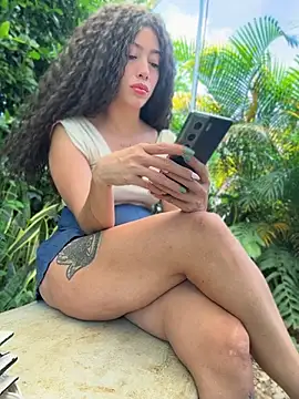 roxyrougee - Roxyrougee's free webcam - UK Sex Cams