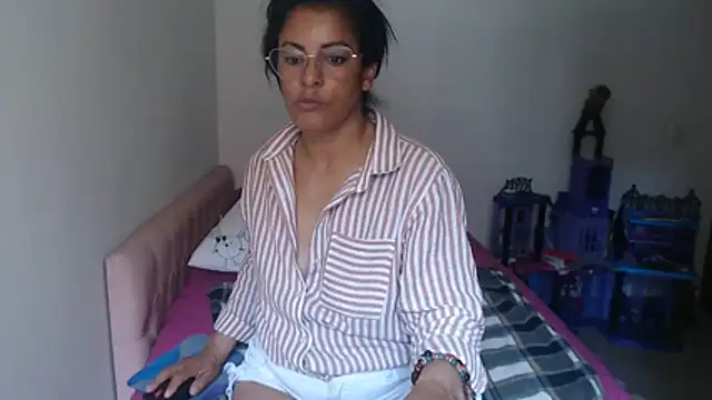 kateleyagrey webcam