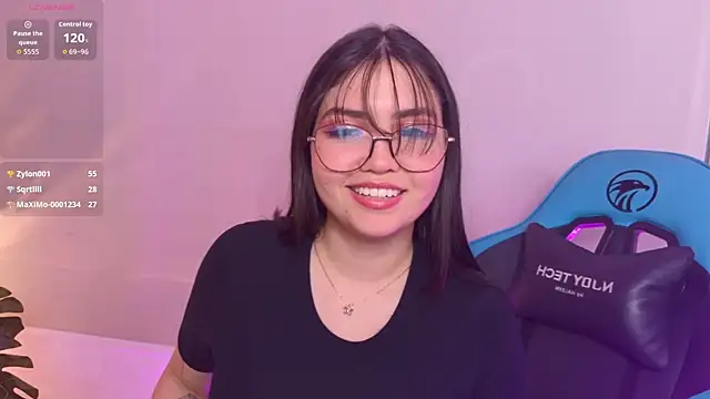 ViolettGreyy webcam