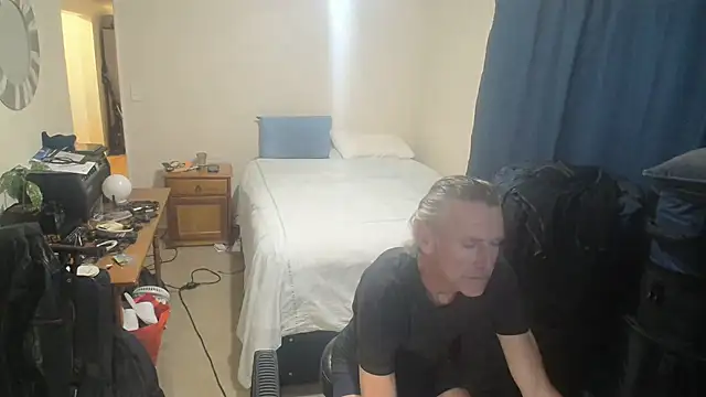andypie6 - Andypie6's free webcam - UK Sex Cams