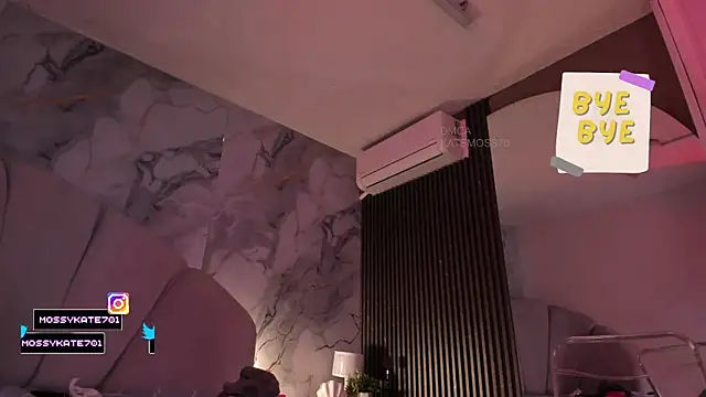 katemoss70's live room