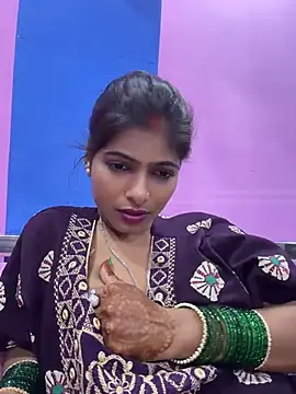 SUZY_QUEEN01 live webcam