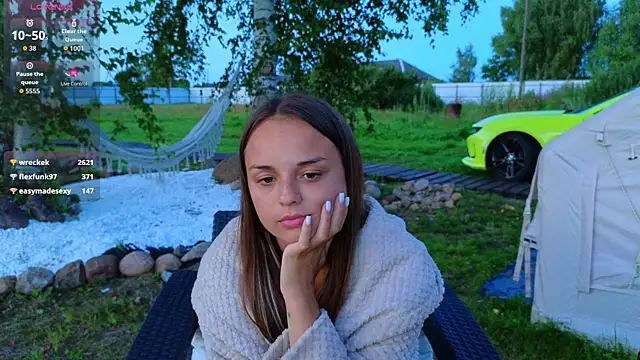 misss_vikk (F young) - squirt