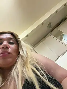 theeablanco - TheeaBlanco's free webcam - UK Sex Cams