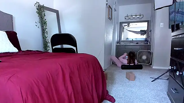 yiauana live webcam show