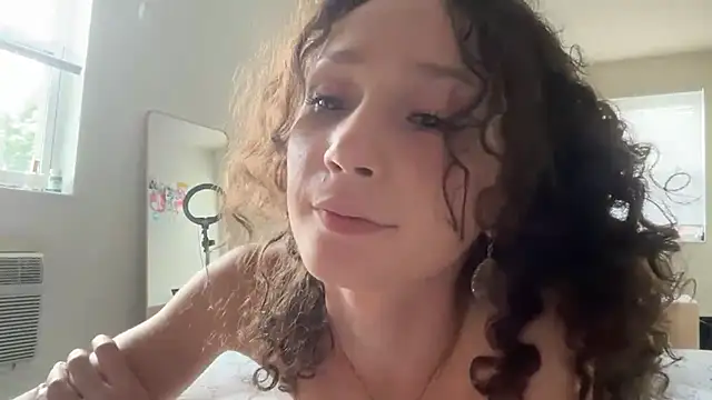 pupp3txox live webcam show
