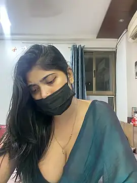 Alizahincontrol live webcam show