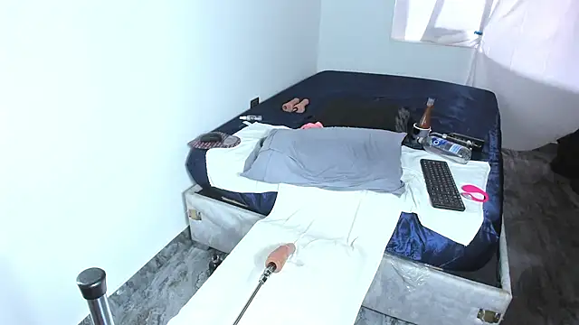 Benjamin_Buster live cam