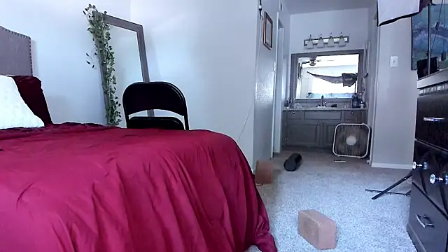 yiauana live webcam show
