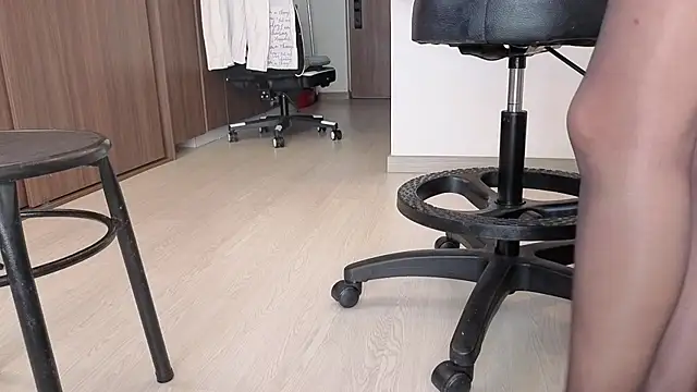 jade_amado_ (F milf) - Show  multi squirts