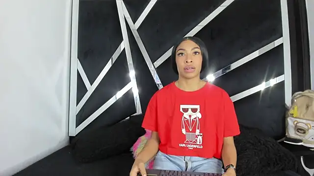 angelkyraasm webcam