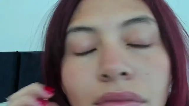 melanie_roux__ webcam