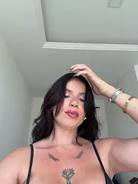 Rafaellaz live sex cam