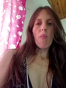 lulibella (F milf) - Fingers in the pussy