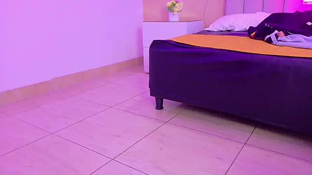 Nascary_Fox webcam