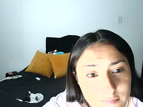 KUTTY_MODEL webcam