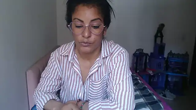 kateleyagrey webcam