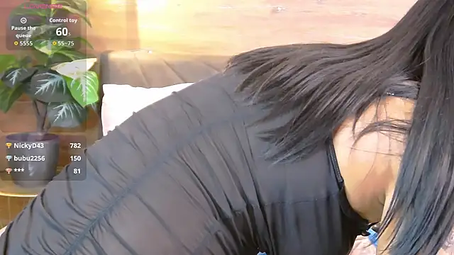 IrisSwift live cam on StripChat