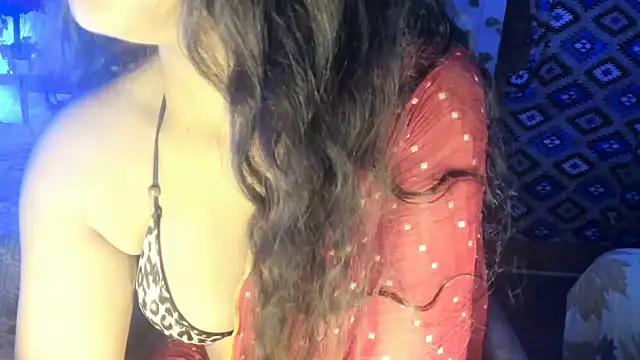 loveyouforever666 live cam on StripChat