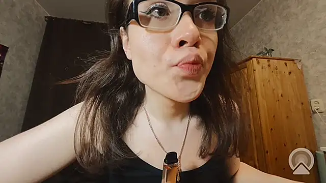RachelSav webcam