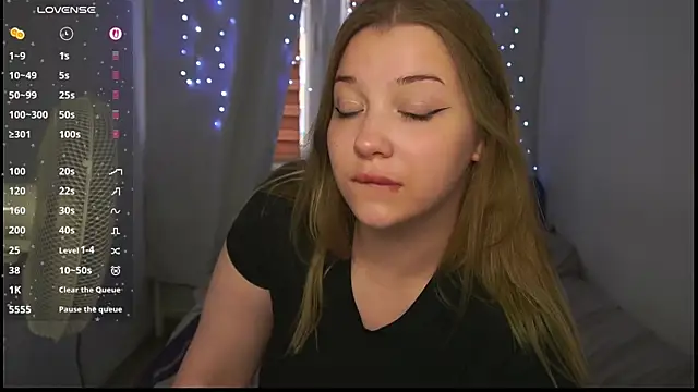 CuteSharloti webcam