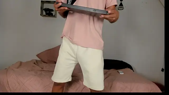 tyler_twink_boy webcam