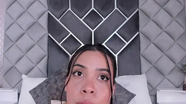 AlissRomero webcam