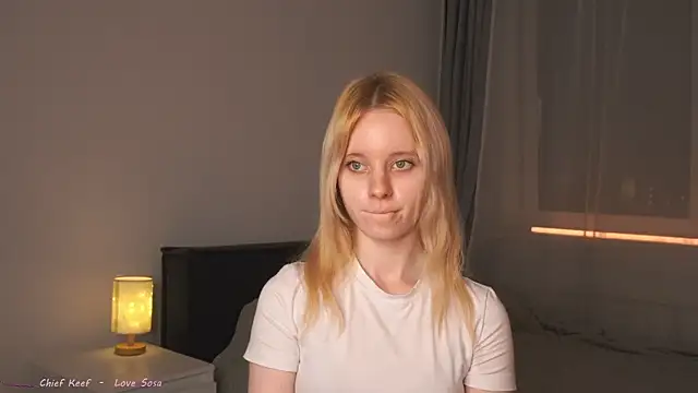 quake_123 live webcam show