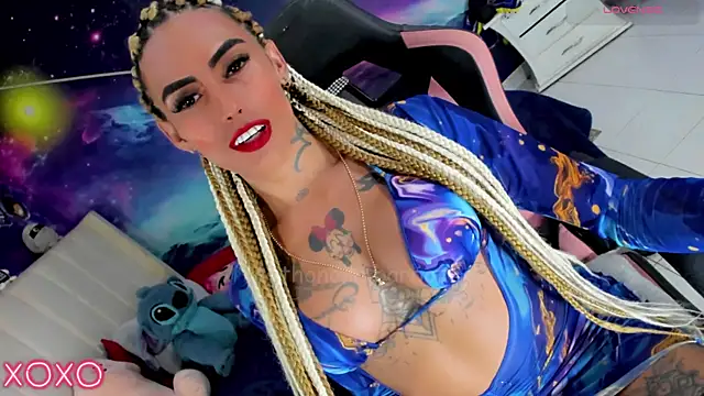 Nella_Dolls webcam