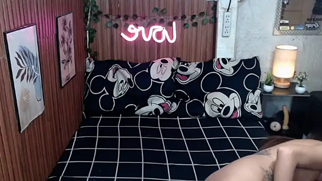 yoursexyyassy live cam