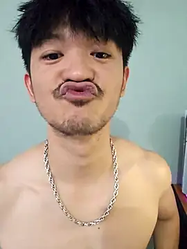 tuo-69 live cam on StripChat