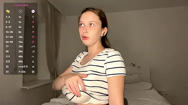 Eva_Shining_Star live webcam show