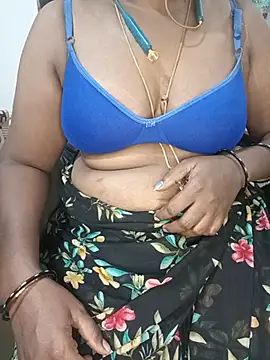 Tamil-hotwife webcam