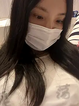 ilovebananaboy (Ask my age) - 熬不完的夜，打不完的嘴炮，心碎的主播