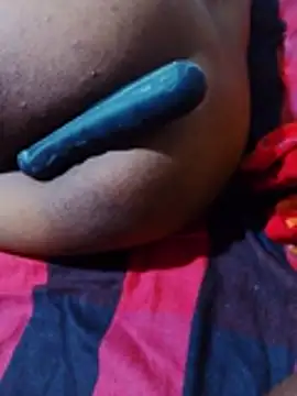 sexysexylaky webcam