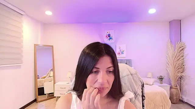 Emma_Brown_0 webcam