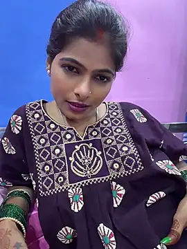 SUZY_QUEEN01 live webcam show